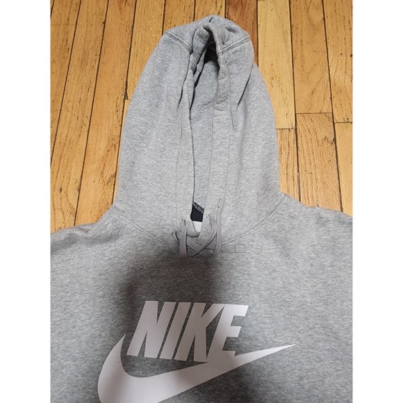 Nike Sportswear Club Fleece Men's Graphic Pullover Hoodie - Picture 2 of 12